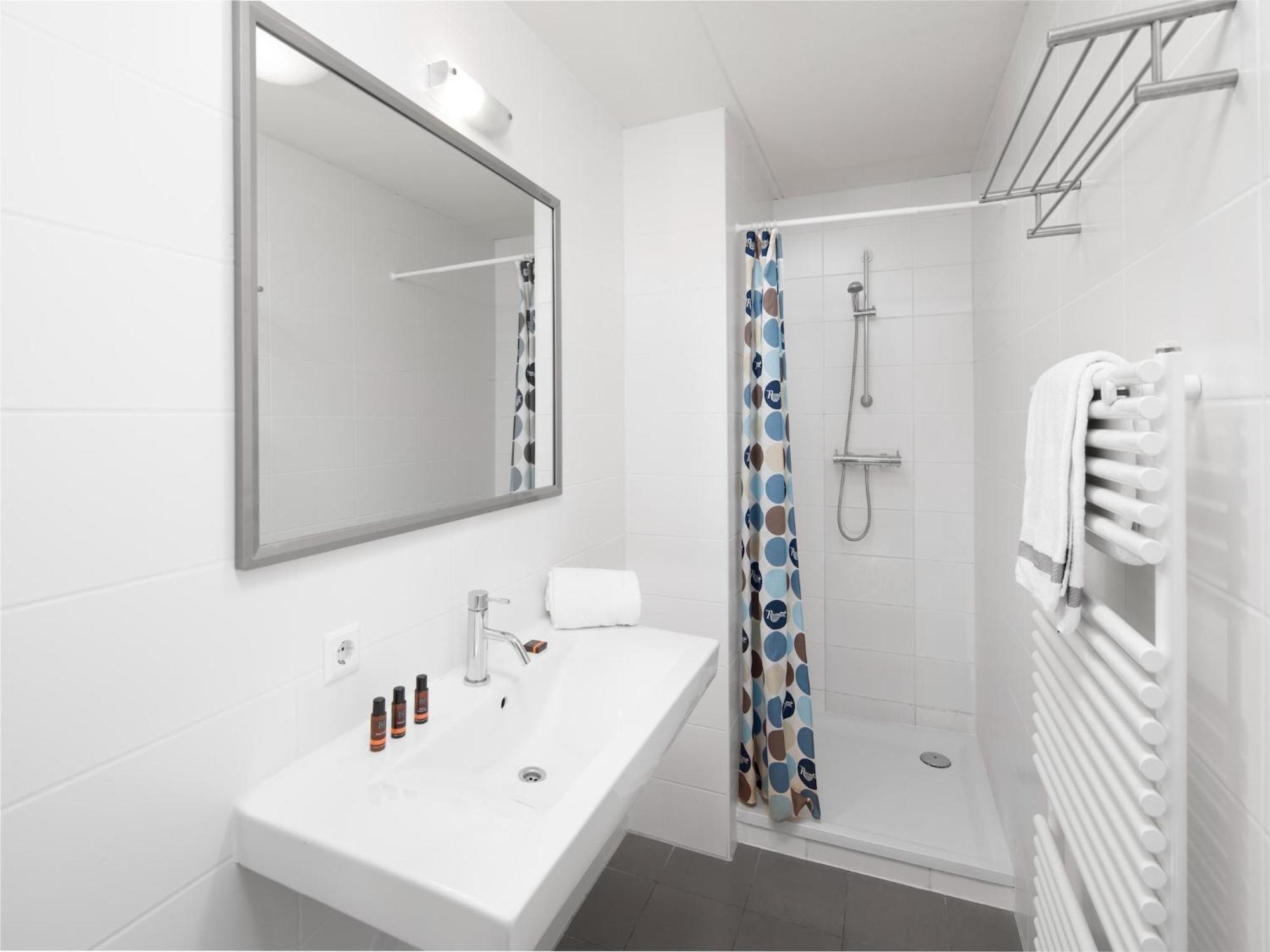 Restyled At 400 M From The Sea Vakantiehuis
